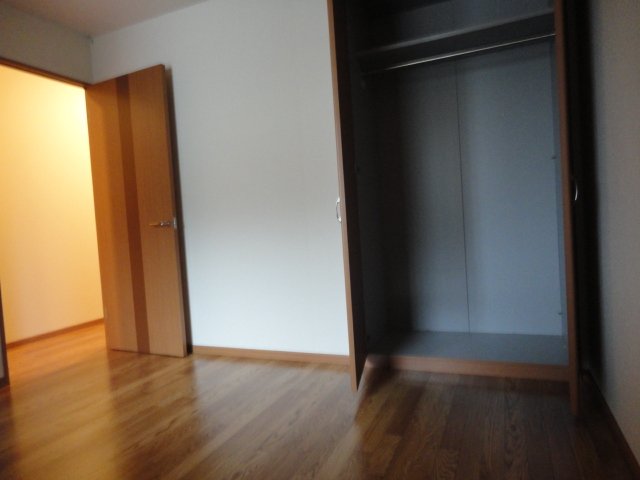 その他部屋・スペース　北側洋室のクローザット