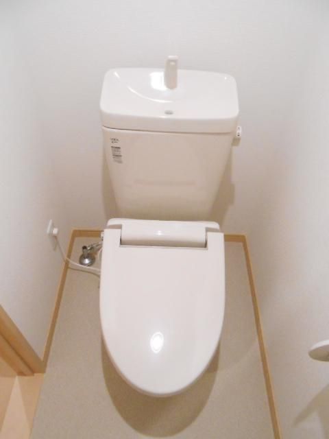 トイレ　★★保温便座付★★