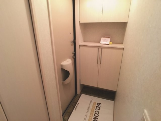 玄関　収納もある玄関です