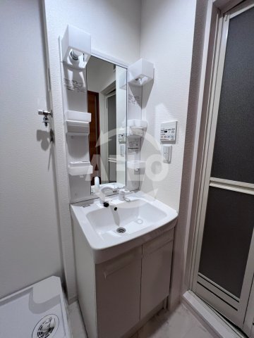 洗面設備　TRICERA Court　独立洗面台