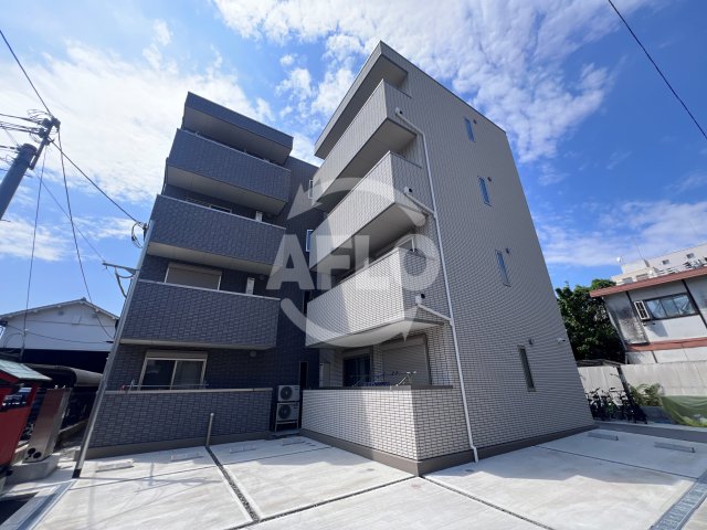 建物外観　TRICERA Court　外観