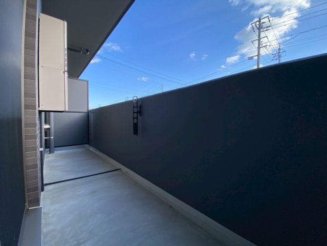バルコニー　※現況優先となります。