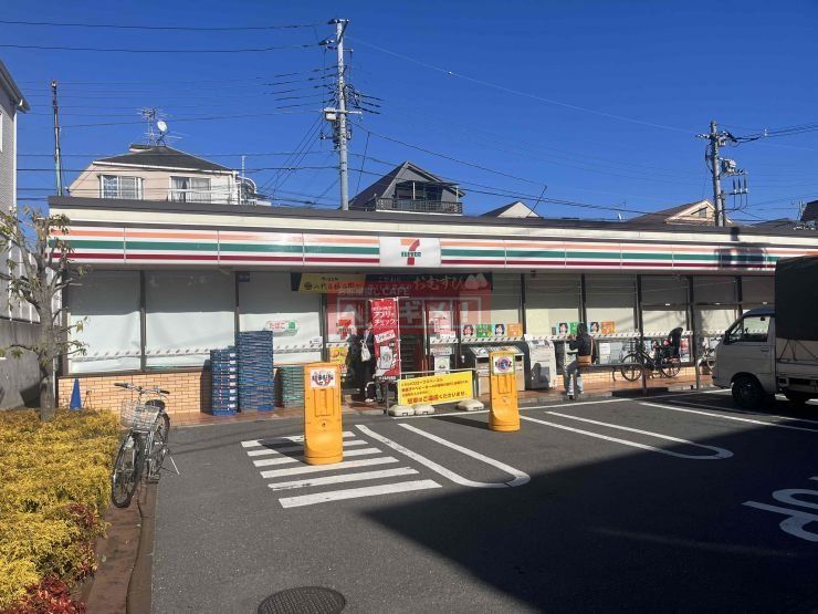 コンビニ　セブンイレブン目黒東が丘2丁目店（コンビニ）まで1010m