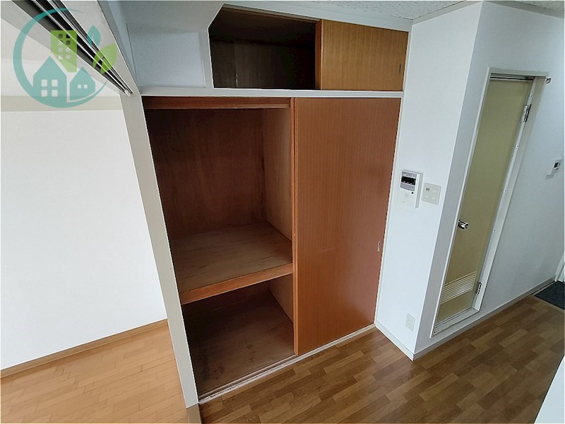 収納　六甲澤山ヴィラ南棟（ネット無料、女子大生限定マンション）