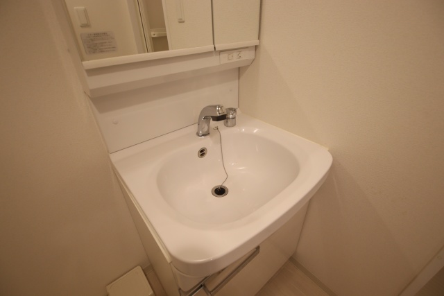 洗面設備　※別室の参考写真の為、現況優先です。