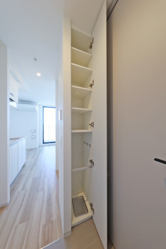 収納　下駄箱※同タイプ参考写真