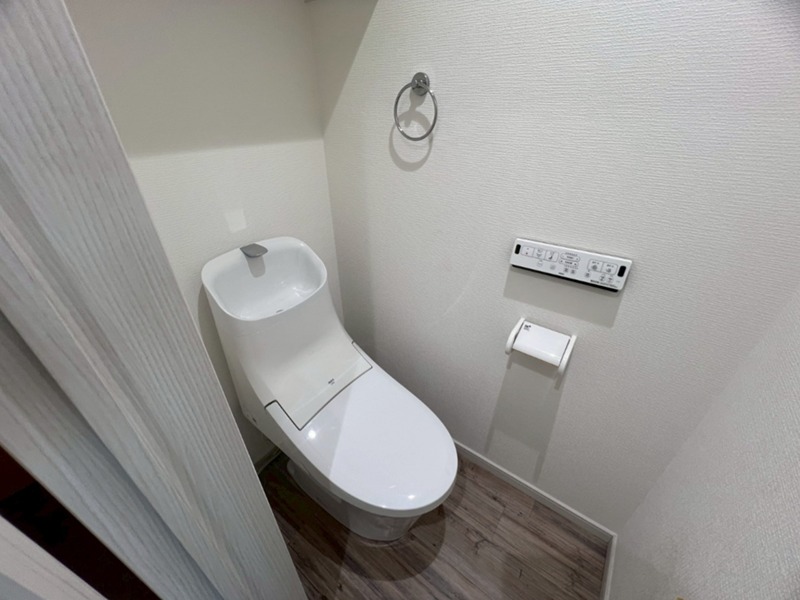 トイレ　別室参照