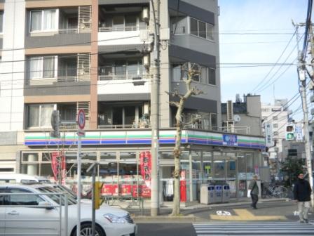 建物外観　１００円スーパーまで50m