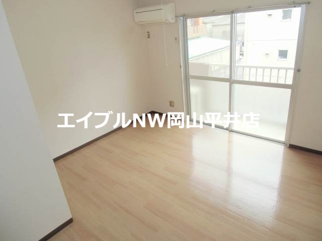 その他部屋・スペース　同物件別部屋の写真です