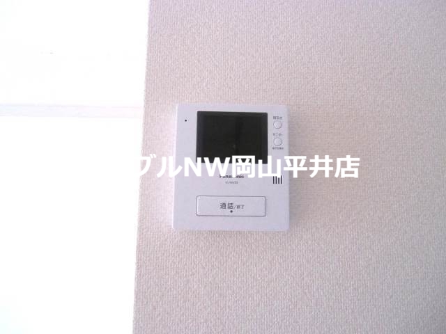 セキュリティ　同物件別部屋の写真です