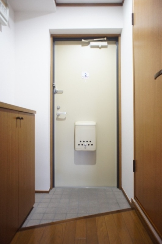 玄関　図面と現状に相違がある場合には現状を優先