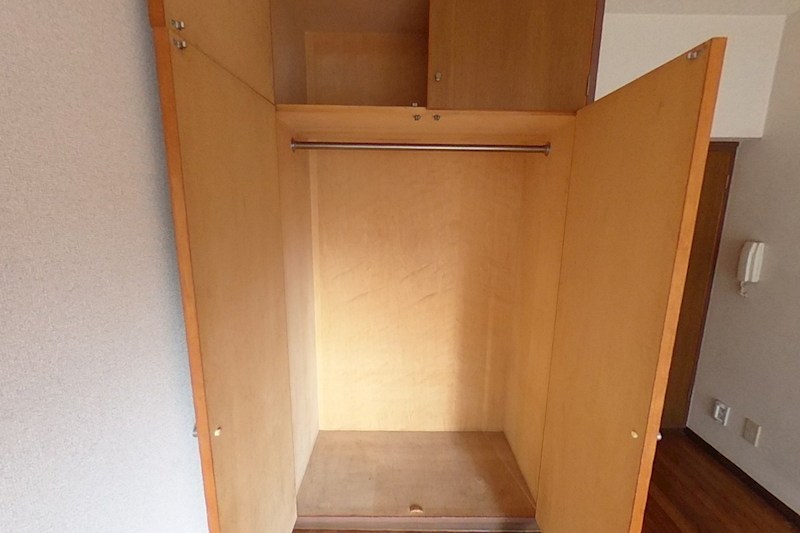 収納　別室参照