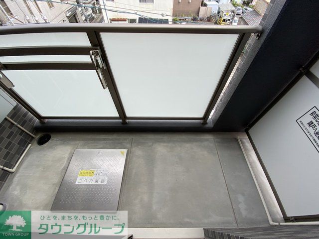 バルコニー　バルコニー