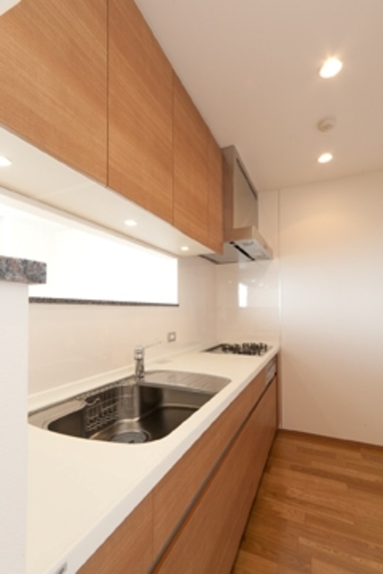 キッチン　※写真は同タイプ住戸です。
