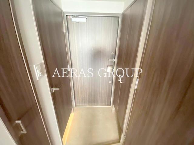 玄関　（反転同間取）