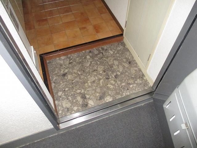 玄関　別部屋参考写真