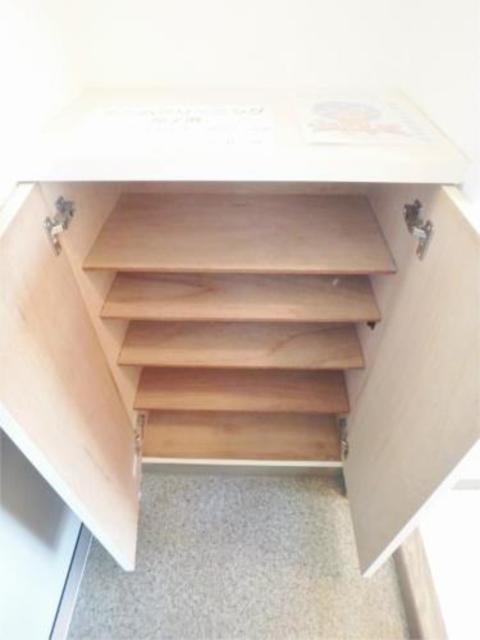 居室・リビング　シューズボックス