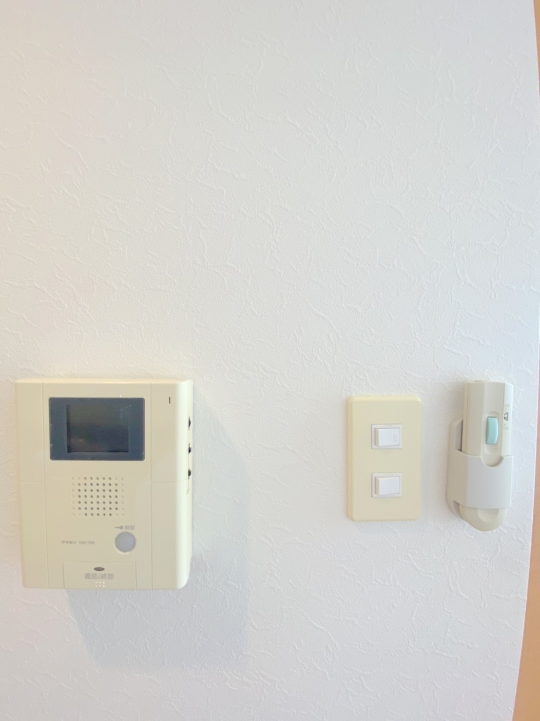 セキュリティ　来客の顔が見えて安心！TVモニターホン付きです♪