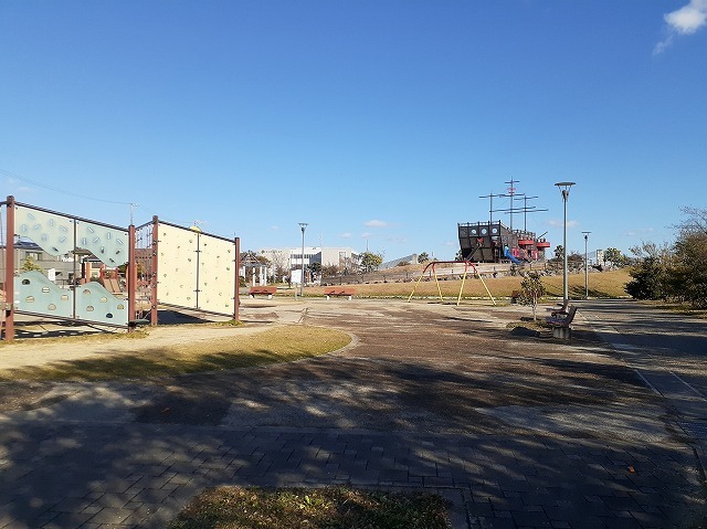 その他　堀出前中央公園（その他）まで650m