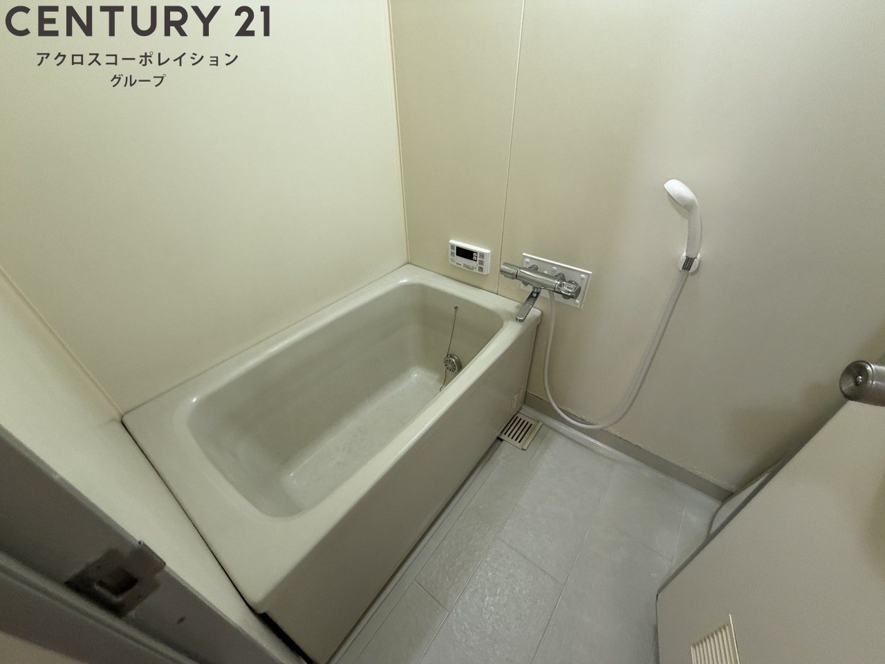 バス・シャワールーム　追い炊きあり