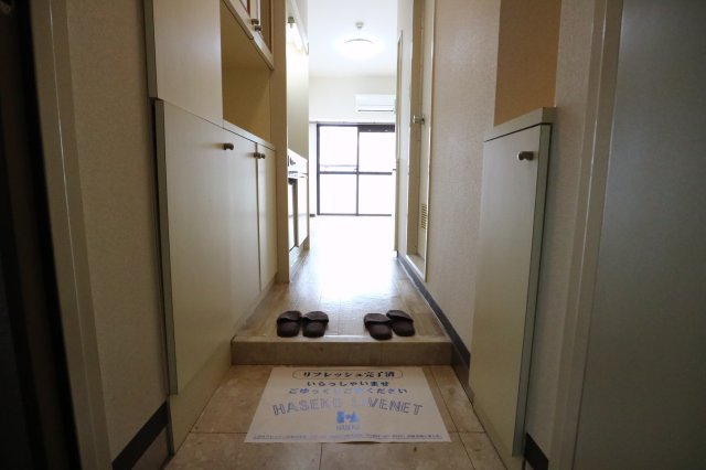 玄関　同一タイプです。