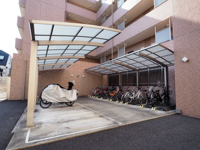 その他　駐輪場