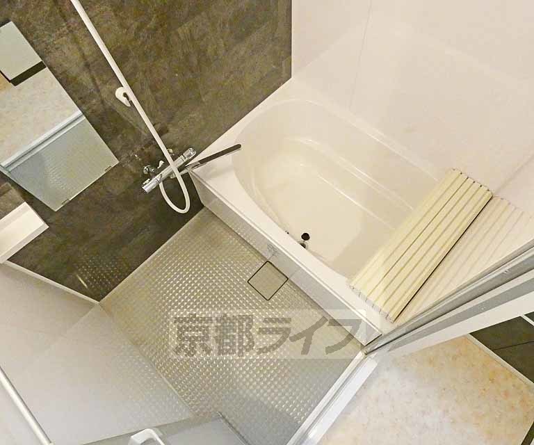 バス・シャワールーム　バスです。