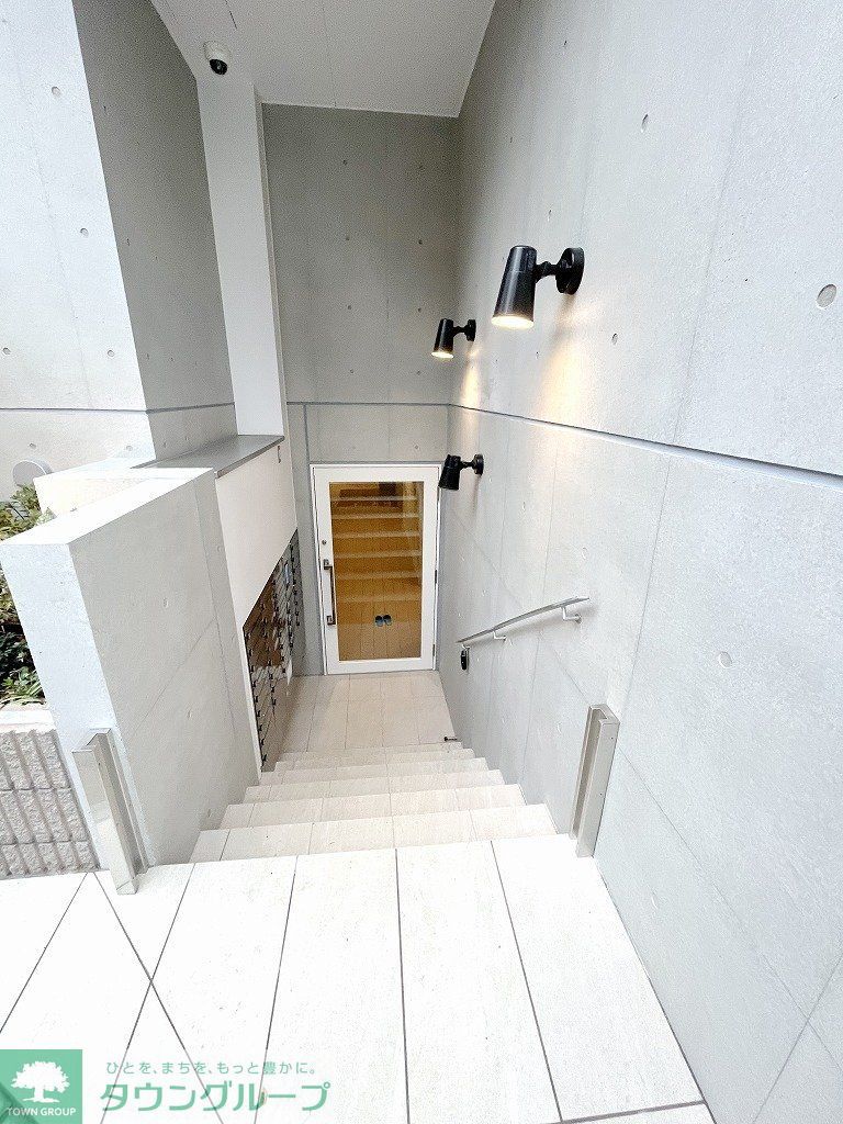 エントランス　エントランス