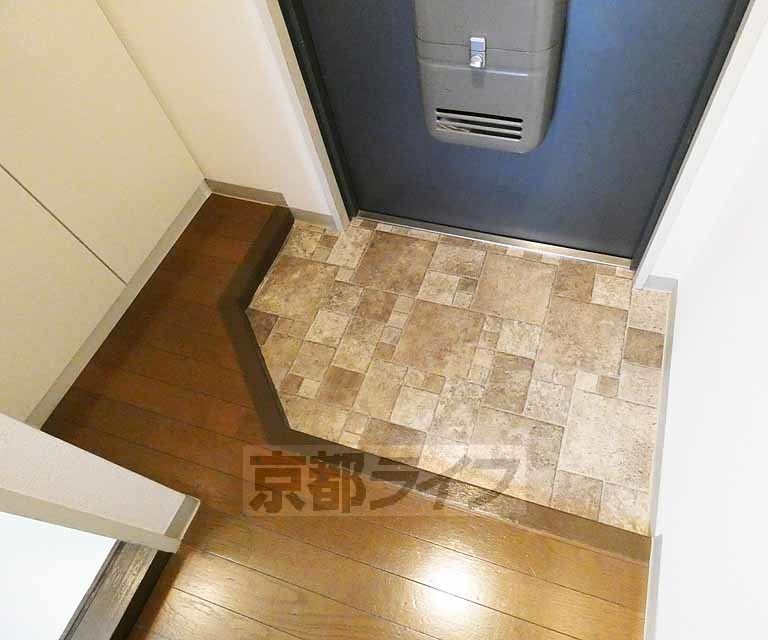 玄関　シューズボックスあります。