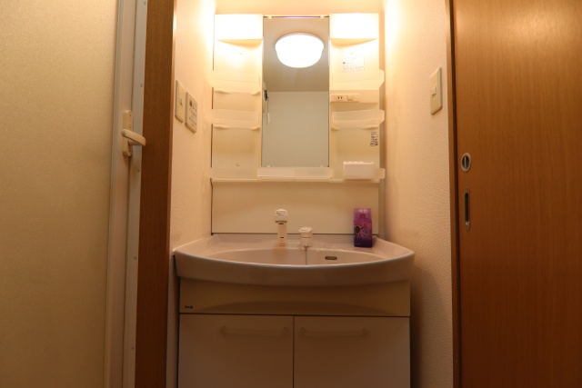 洗面設備　※他号室の参考写真となります