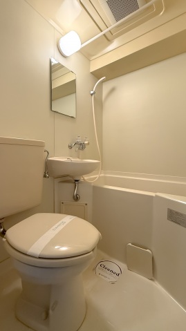 バス・シャワールーム　※同タイプ参考写真