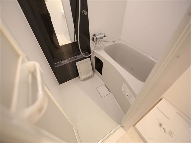 バス・シャワールーム　バスルーム　浴室暖房乾燥機付き