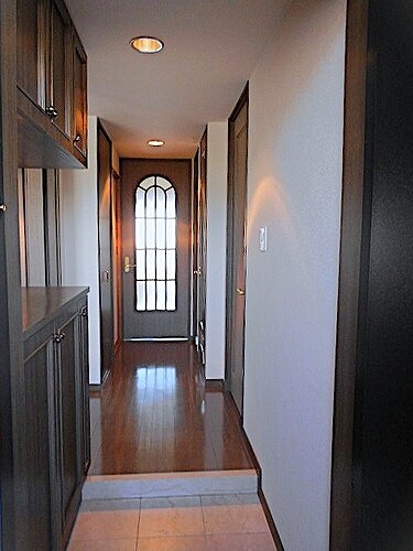 その他設備　玄関・廊下　※2019年7月撮影