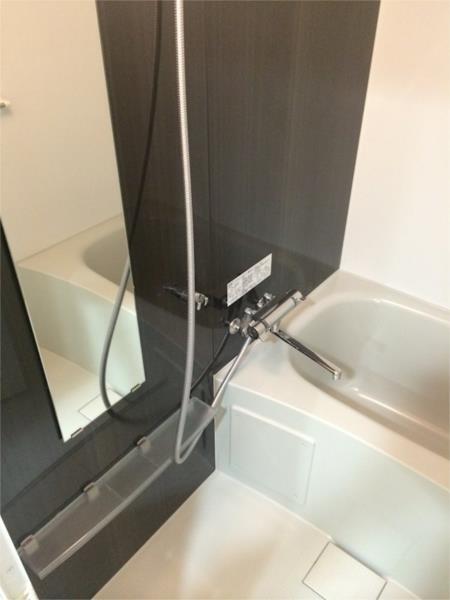 バス・シャワールーム　風呂