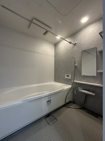 バス・シャワールーム　202