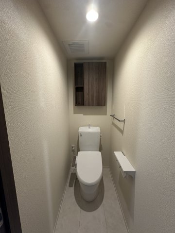 トイレ　202