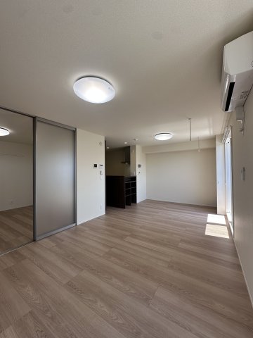 居室・リビング　202