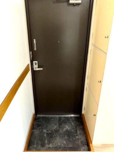 玄関　玄関