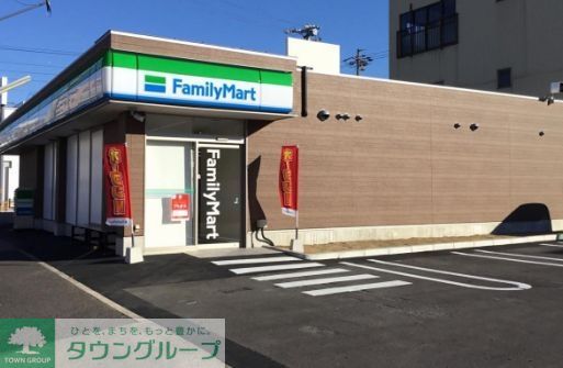 コンビニ　ファミリーマート杉村一丁目店（コンビニ）まで500m