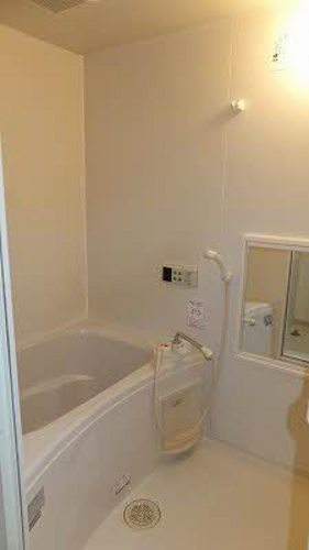 バス・シャワールーム　お風呂で日々の疲れを落としましょう