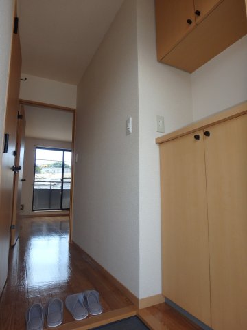 玄関　大島　ビバリースクエアＣ　1LDK　玄関