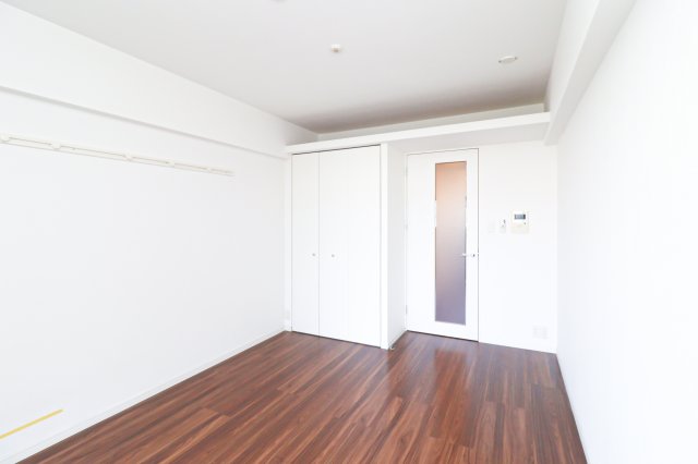 居室・リビング　別号室のものです。現状優先になります。