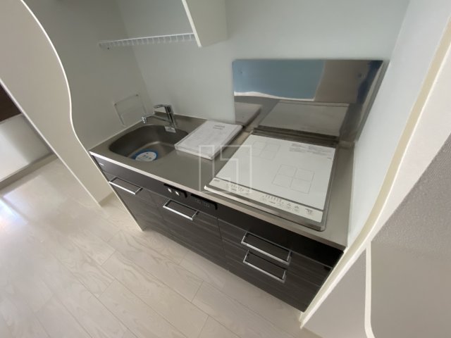 キッチン　セレニテ北久宝寺　システムキッチン
