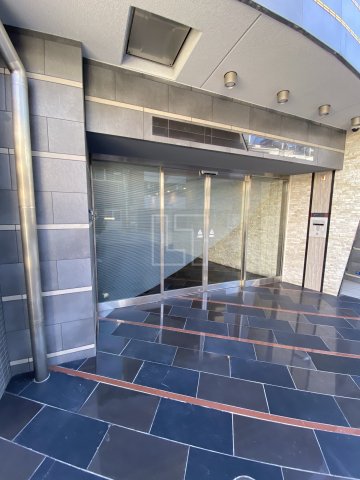 エントランス　セレニテ北久宝寺　エントランス