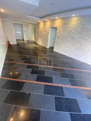 ロビー　セレニテ北久宝寺　ロビー