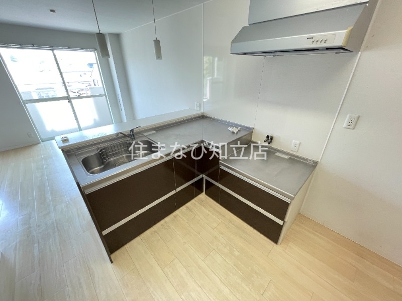 キッチン　同型別部屋写真