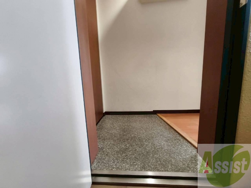 玄関　使いやすく明るい印象の玄関になっておりました！