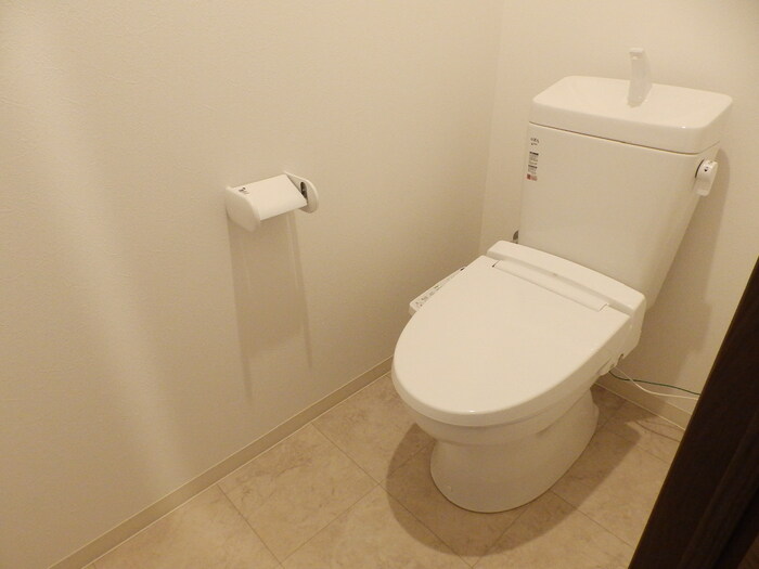 トイレ　ゆったりとした空間のトイレです