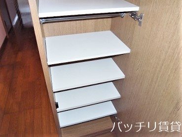 玄関　別号室イメージの為、現状を優先致します。