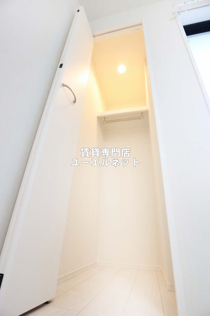 収納　クローゼット付きでお部屋もスッキリ♪